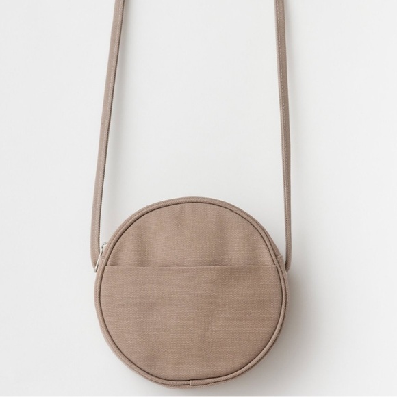 Baggu Tan Circle Crossbody Bag - Picture 1 of 7